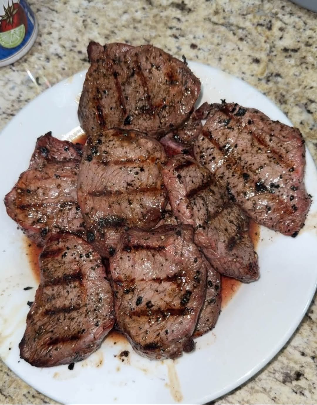 Juicy Grilled Steak with Garlic Butter